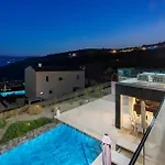 Villa Aristea With Sea View, Jacuzzi And Infinity Pool