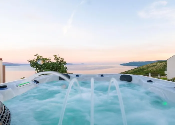 Aristea With Sea View, Jacuzzi And Infinity Pool * Vicani