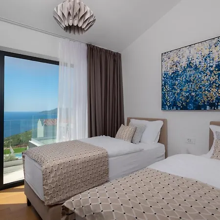 别墅 Aristea With Sea View, Jacuzzi And Infinity Pool *