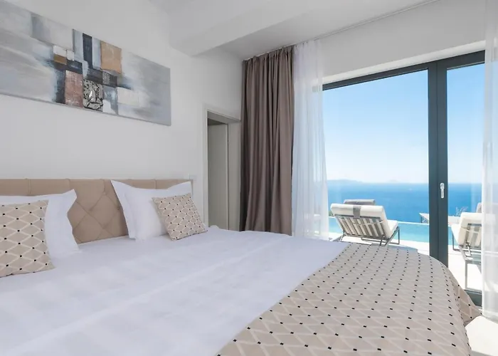 Vila Aristea With Sea View, Jacuzzi And Infinity Pool *