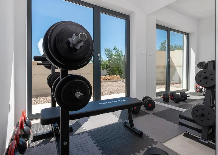 Aristea With Sea View, Jacuzzi And Infinity Pool Villa