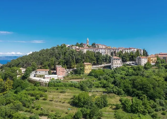Aristea With Sea View, Jacuzzi And Infinity Pool *